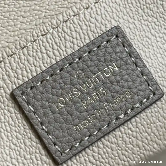 Official oldcobbler POUCH COSMETIC VUITTON LOUIS 0607